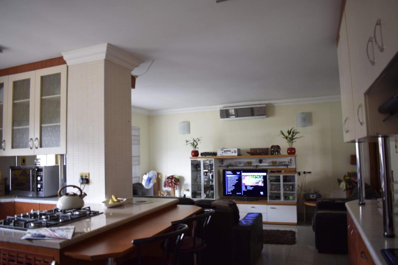 Lalela House Apartman Johannesburg Kültér fotó