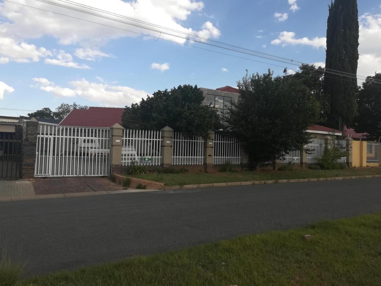 Lalela House Apartman Johannesburg Kültér fotó